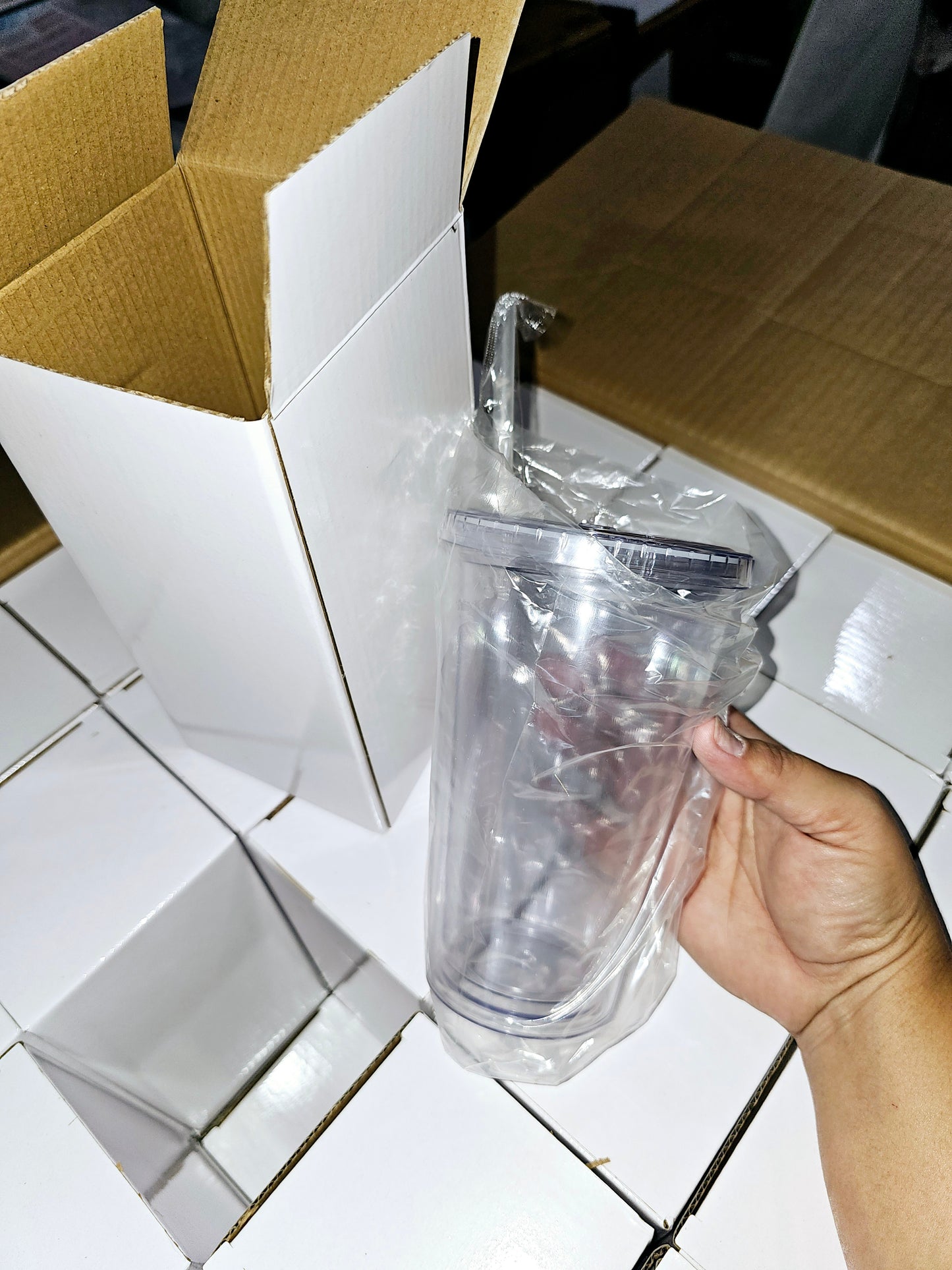 Acrylic tumbler